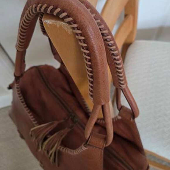 Cutter & Buck Leather & Brass-Studded Duffle-19" - Picture 4 of 9